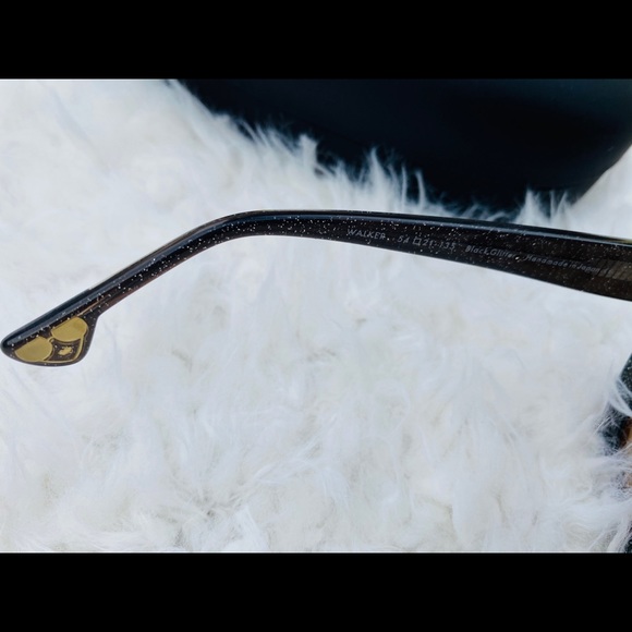 Alice + Olivia Black walker “Love You “ sunglasses